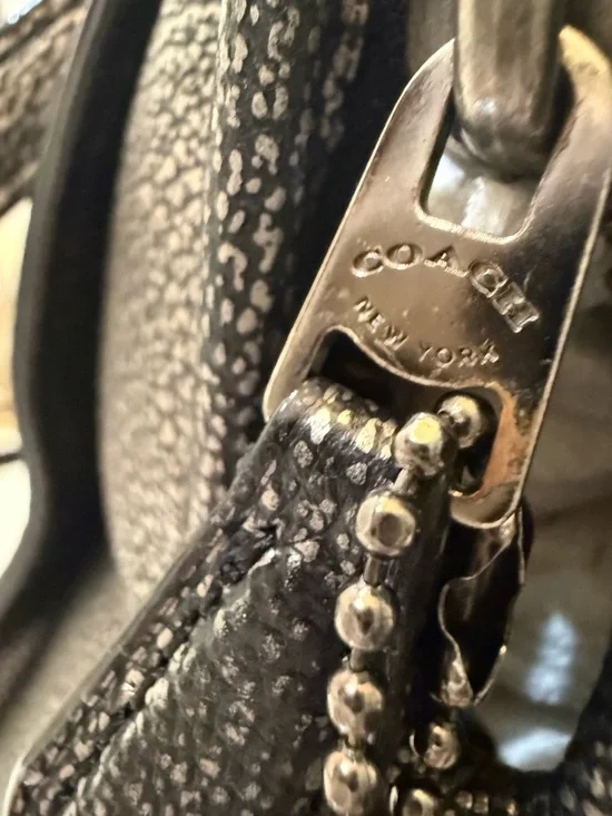 Coach Black Pebbled Leather Satchel with Detachable Strap - Picture 3 of 16